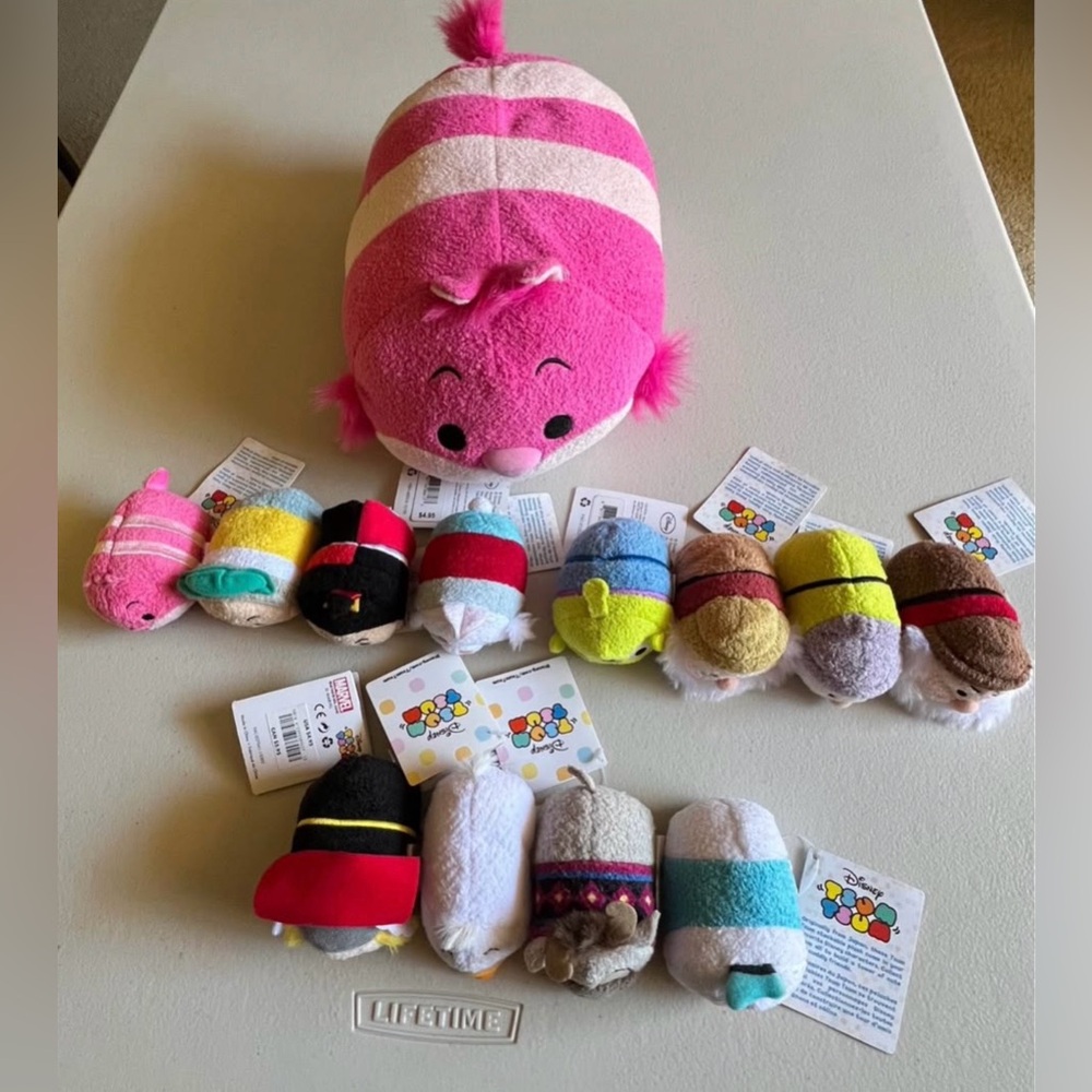 Disney Tsum Tsum Lot of 13 New with Tags Includes Jumbo Cheshire Cat